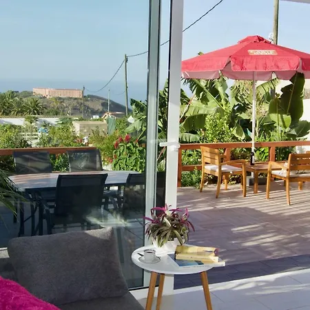 Tropicales Holiday home *